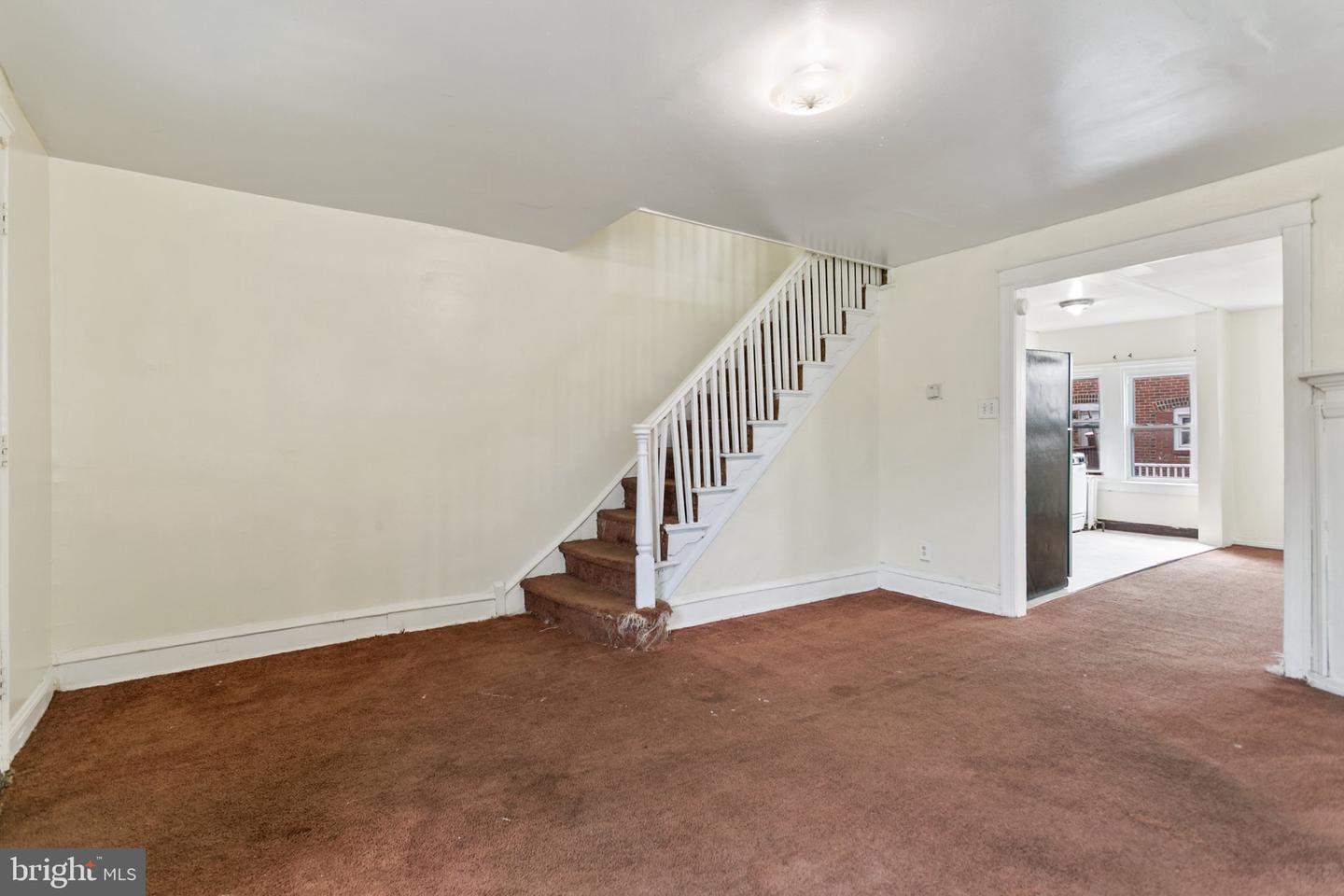 7038 Clover Ln Property Photo 3