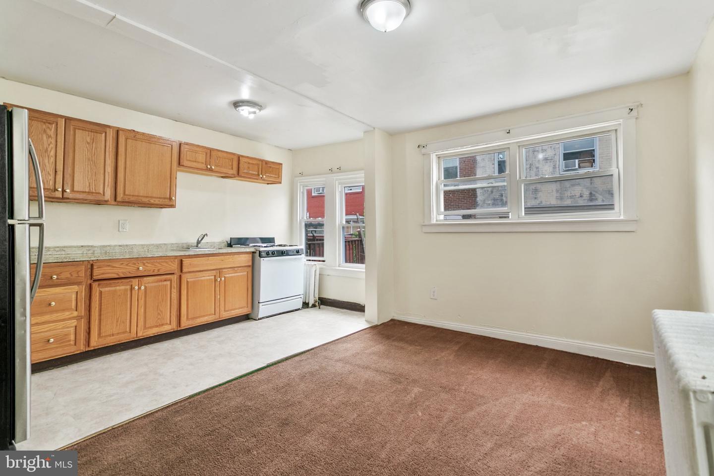 7038 Clover Ln Property Photo 7