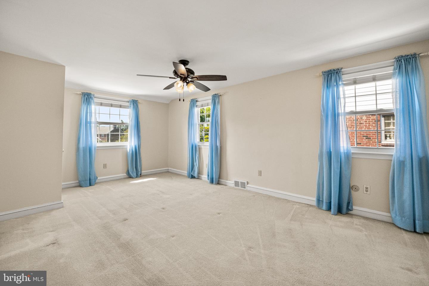 231 Springfield Rd Property Photo 19