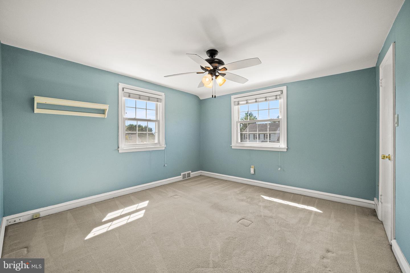 231 Springfield Rd Property Photo 21