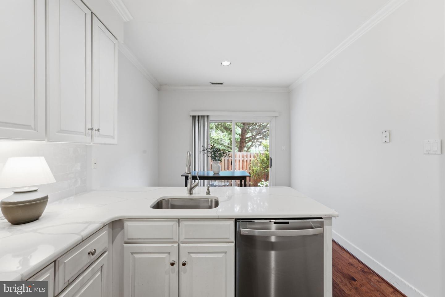 30 Greythorne Woods Cir Property Photo 8