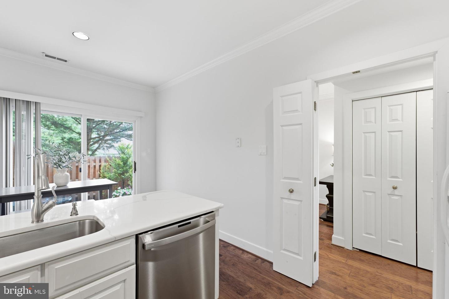 30 Greythorne Woods Cir Property Photo 12