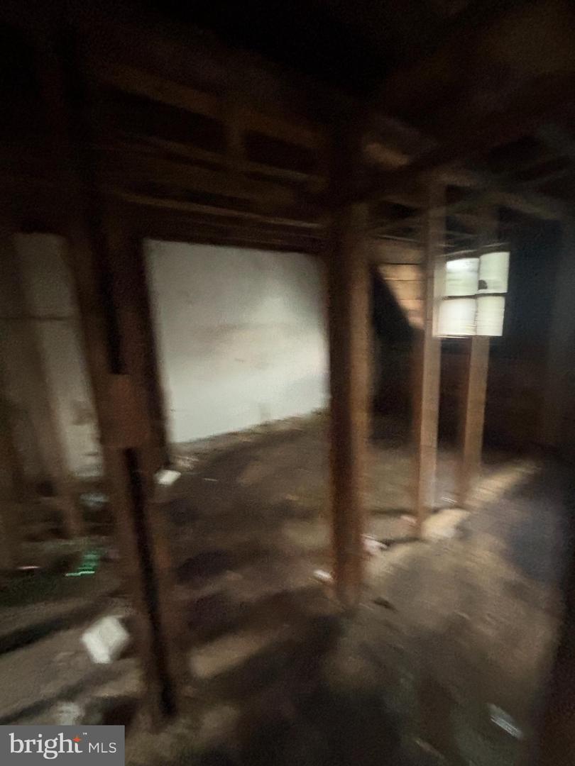 1312 Terrill St Property Photo 12