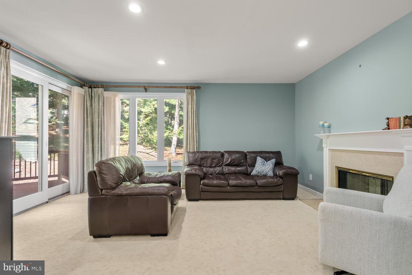 40 Horseshoe Ln Property Photo 8