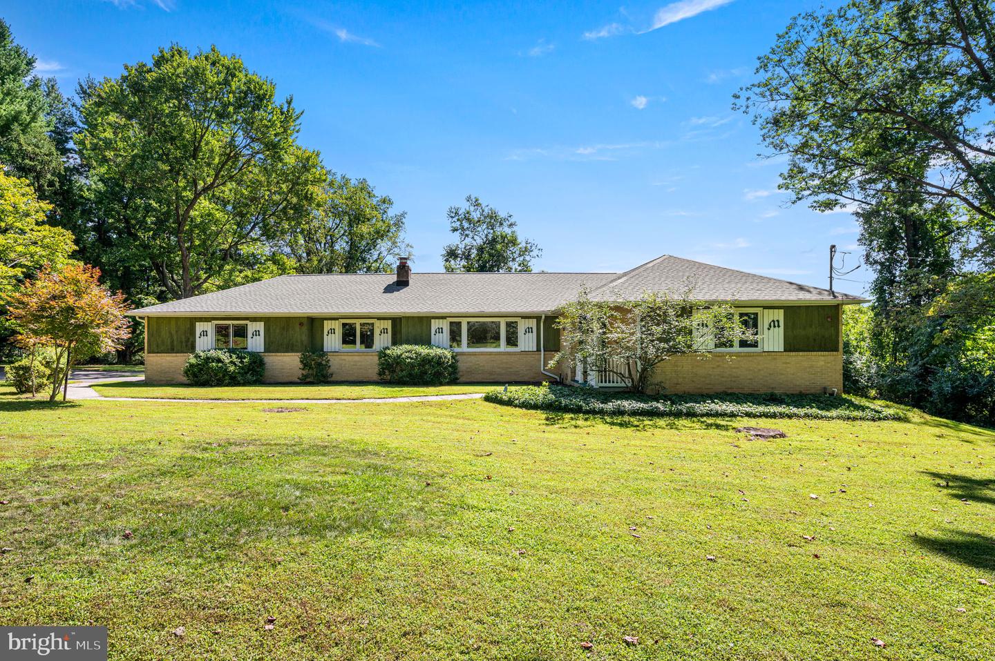 6 Biddlebrook Ln Property Photo 1