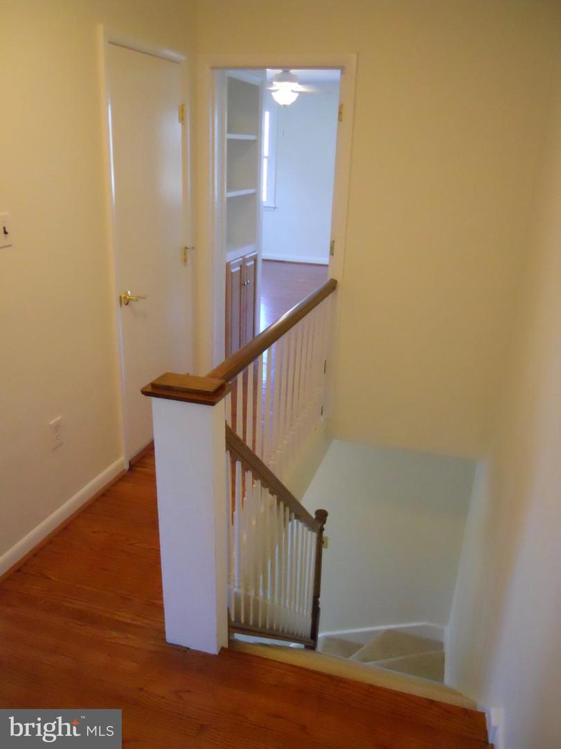 3554-3556 Woodcrest Ave Property Photo 56