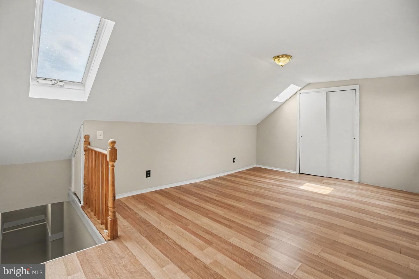 407 Beverly Blvd Property Photo 15