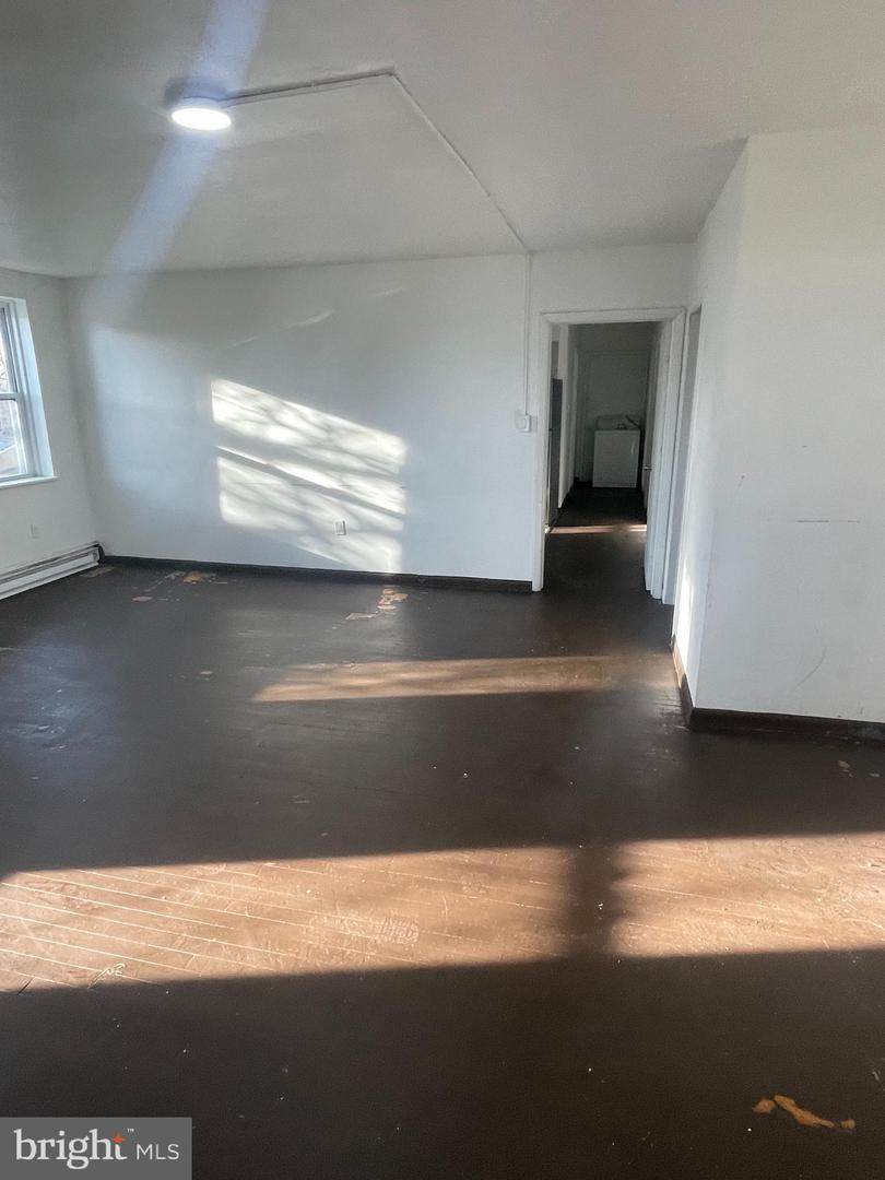 2723-2725 W 3rd St #1f Property Photo 8