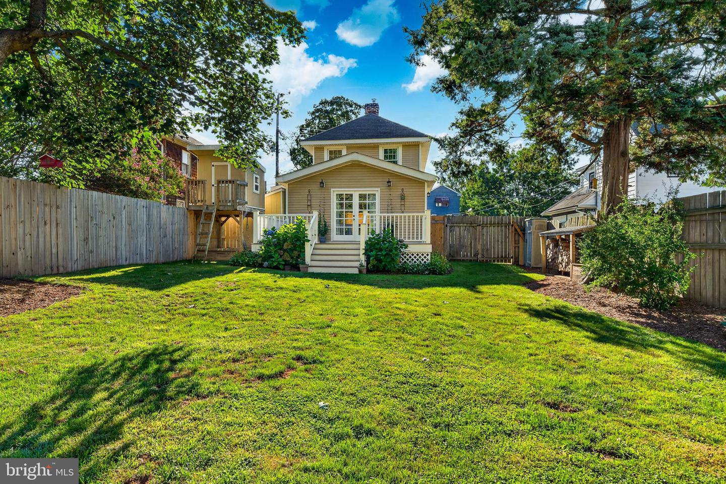 448 Radnor St Property Photo 49