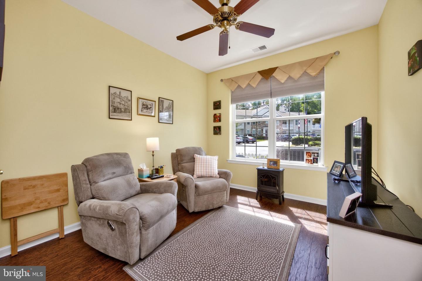 3107 Poplar St Property Photo 14