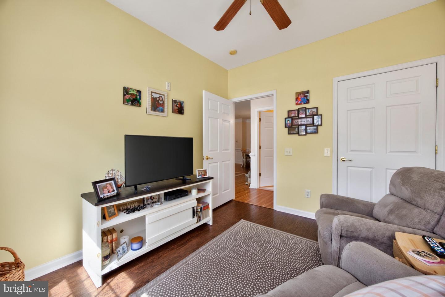 3107 Poplar St Property Photo 15