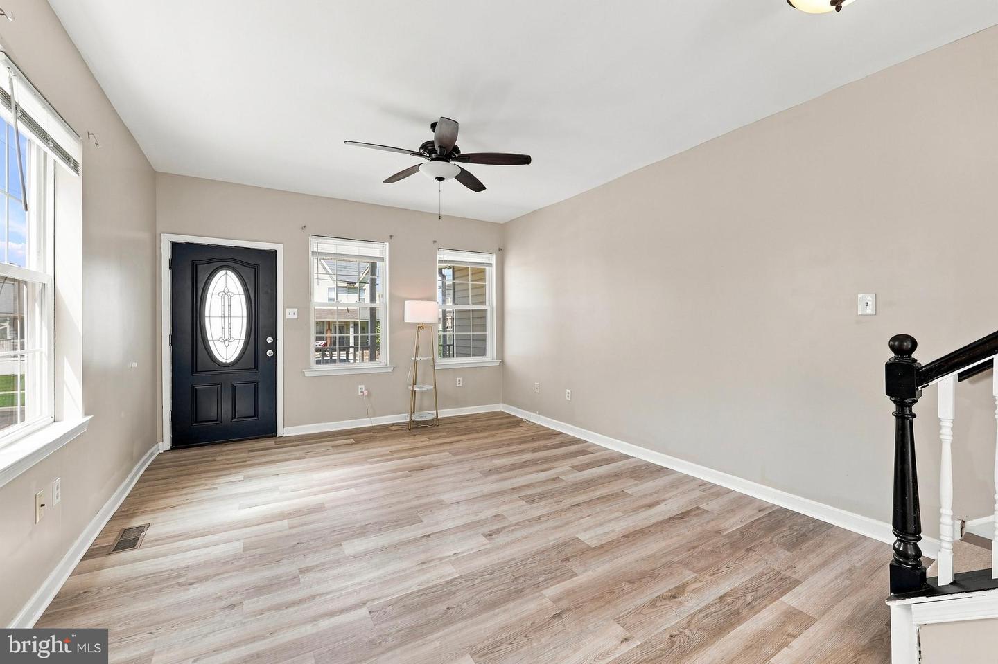 510 Mohawk Ave Property Photo 4