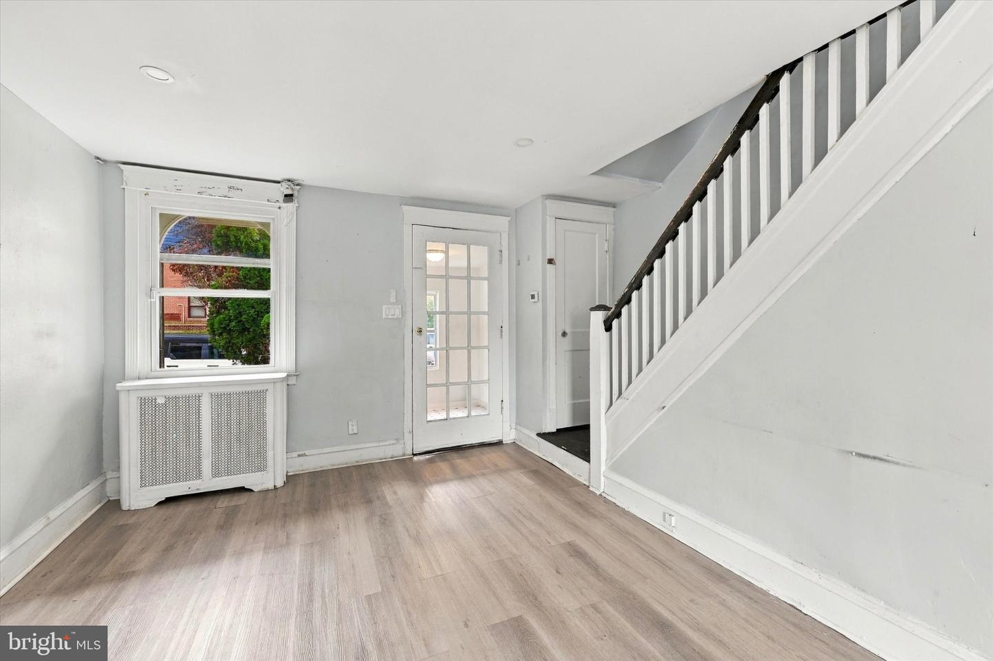 557 Timberlake Rd Property Photo 3