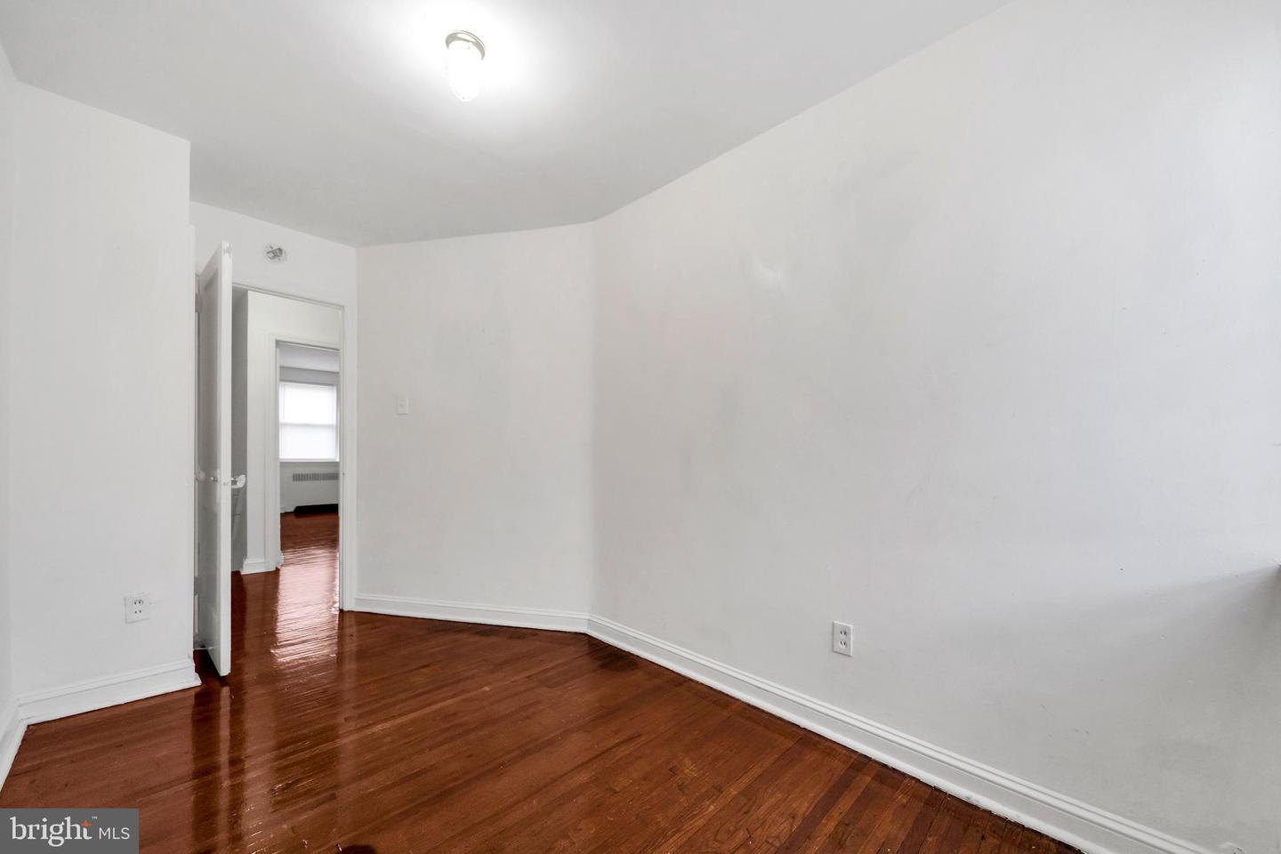 6846 Radbourne Rd Property Photo 14