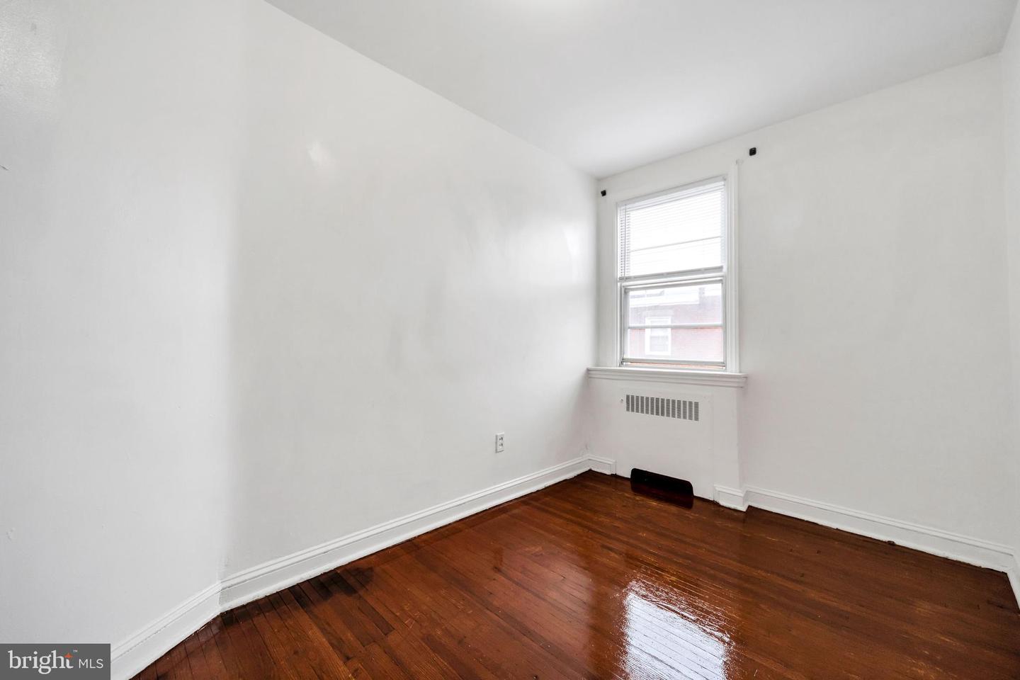 6846 Radbourne Rd Property Photo 15