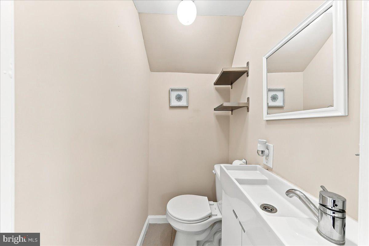 117 N Fairview Ave Property Photo 11