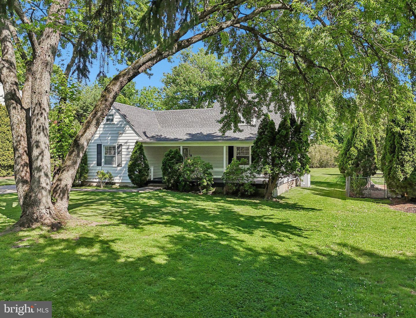 3558 Sawmill Rd Property Photo 3