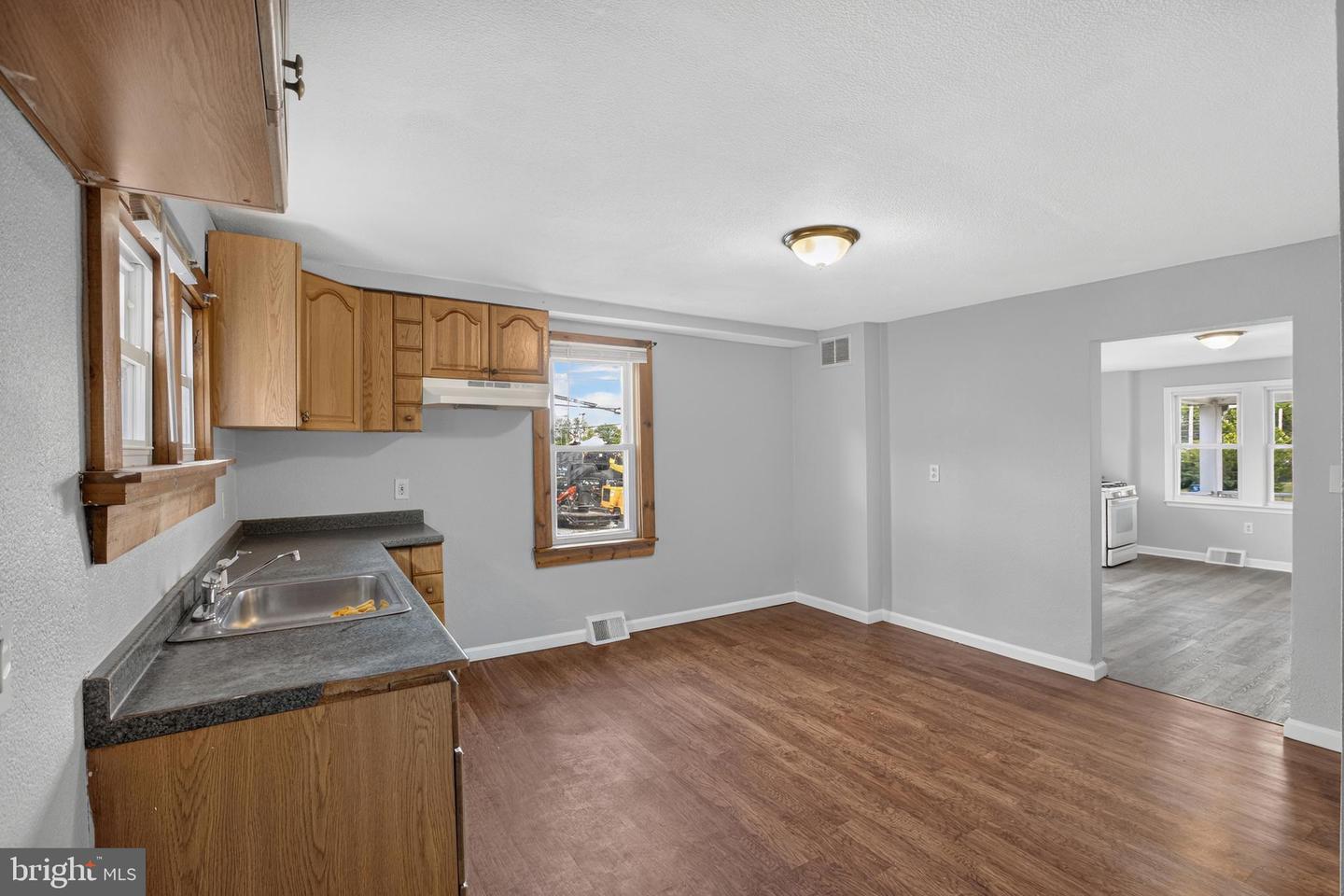 3700 W 9th St #a Property Photo 10