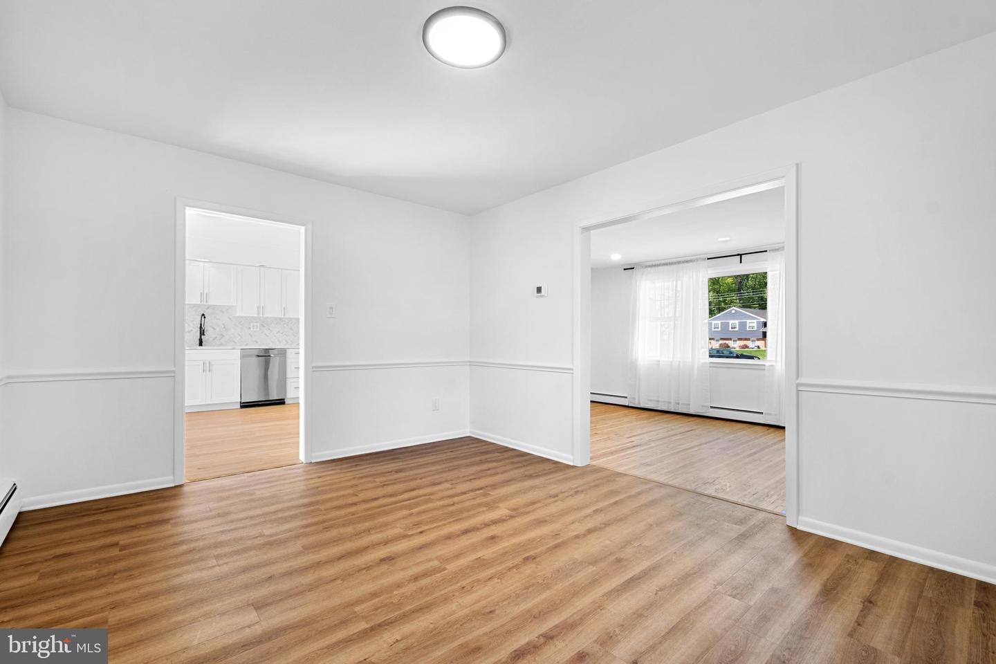1390 Paxon Pl Property Photo 9