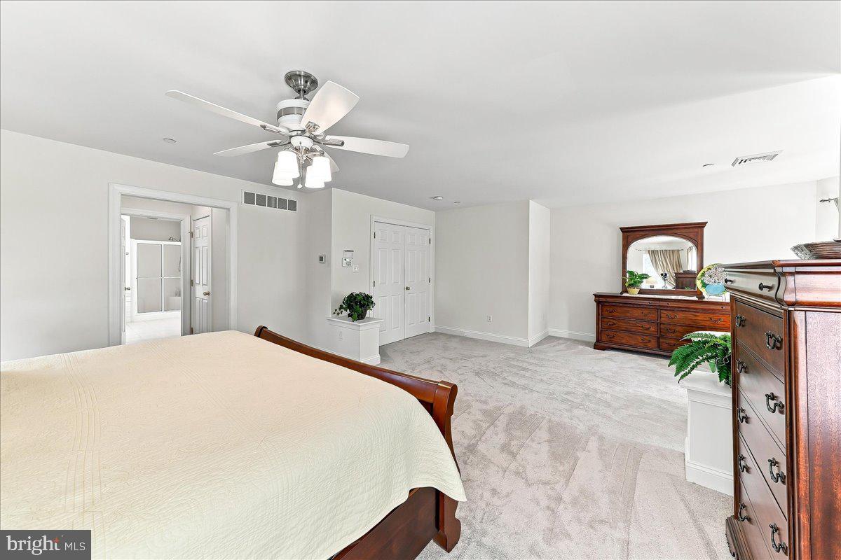 305 Carolee Cir Property Photo 32