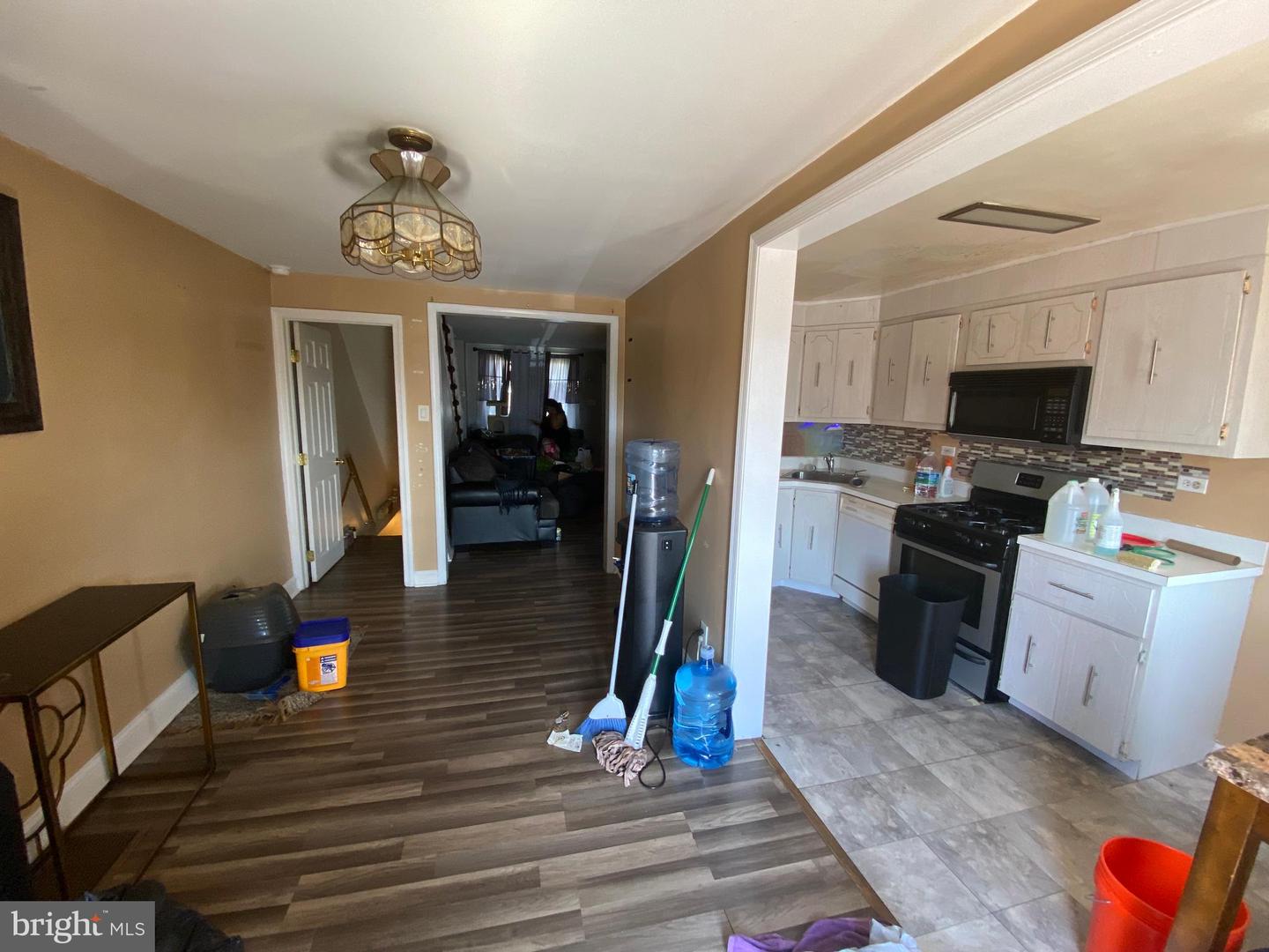 254 Revere Rd Property Photo 4