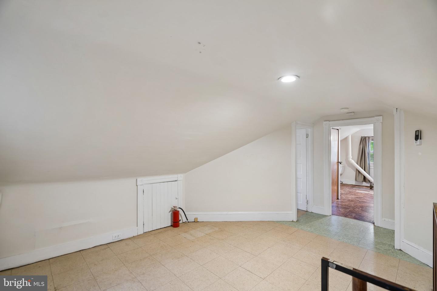 525 Harper Ave #unit B Property Photo 18