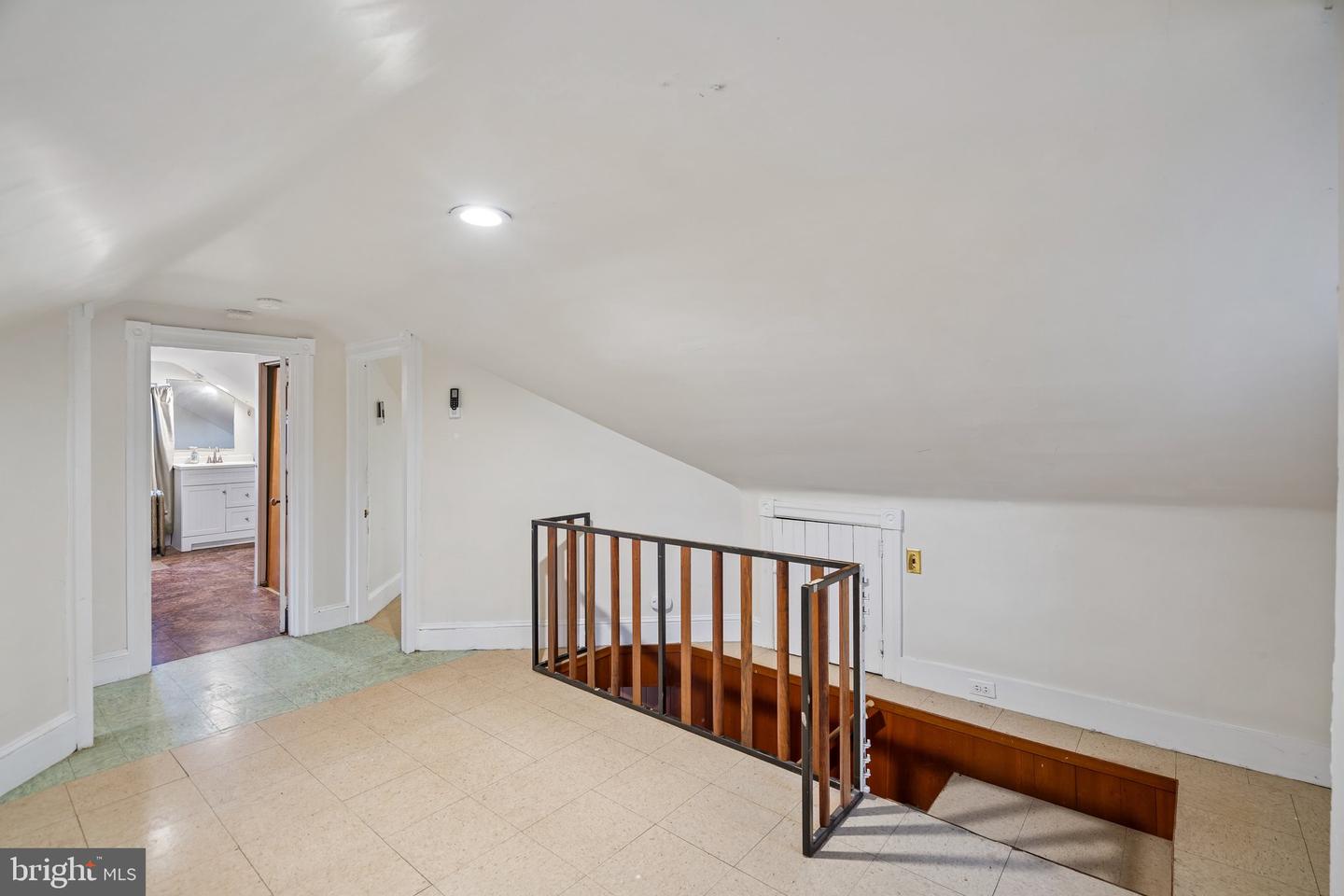 525 Harper Ave #unit B Property Photo 19