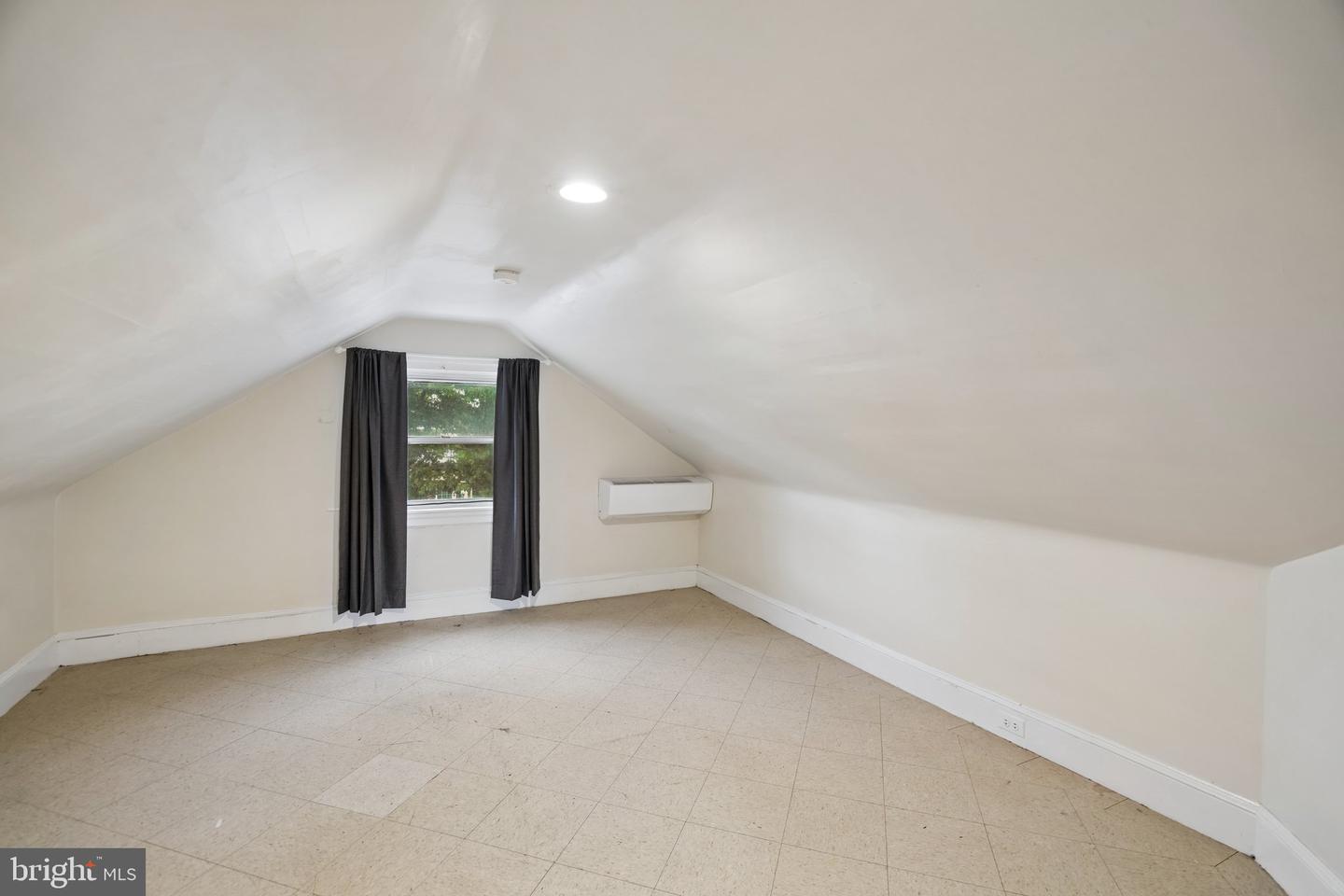 525 Harper Ave #unit B Property Photo 21