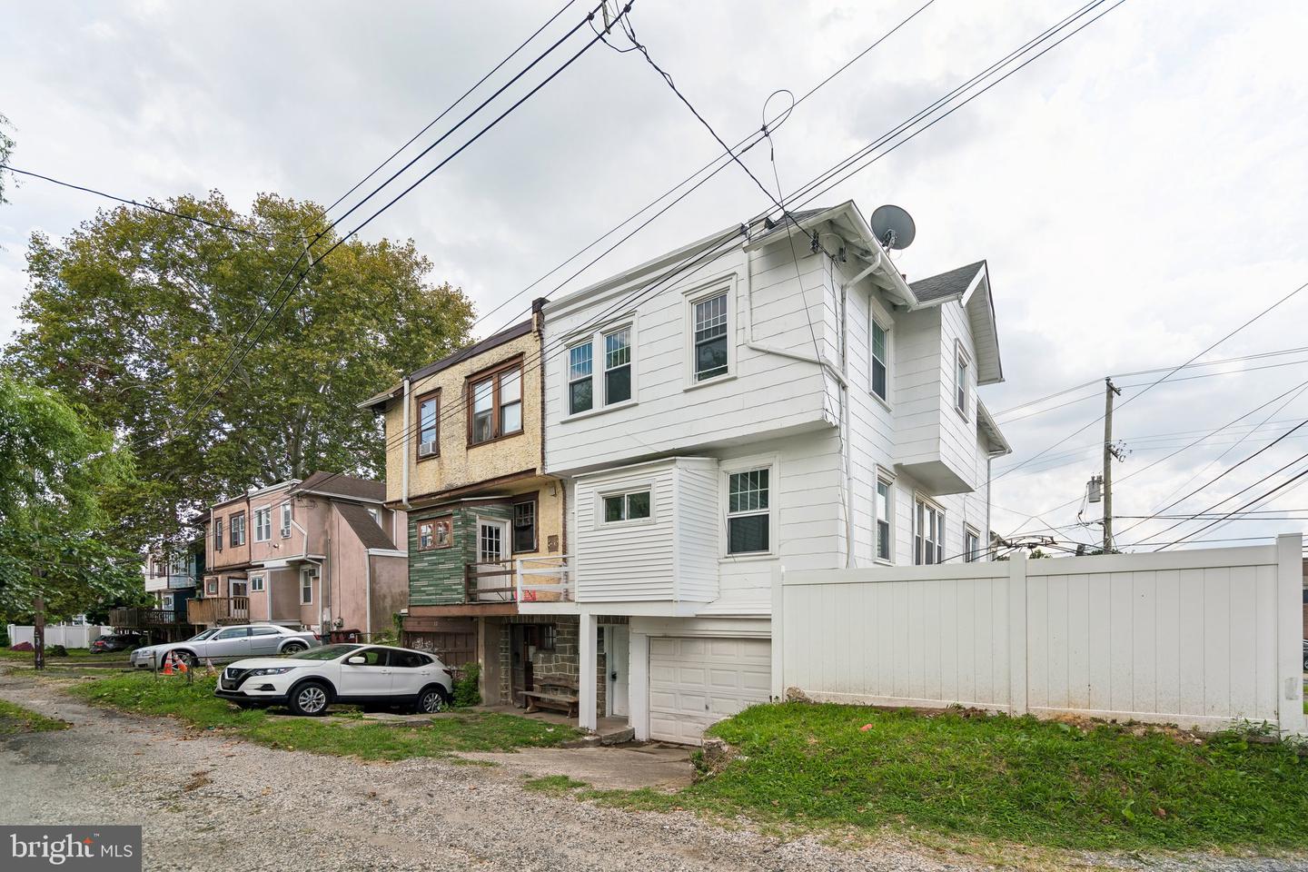 15 S Wycombe Ave Property Photo 23