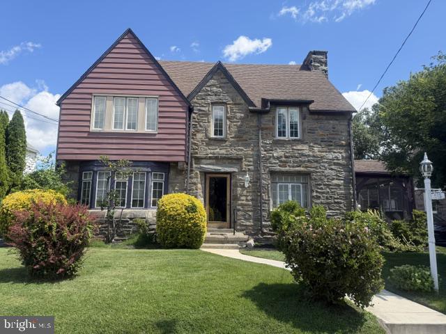 915 Turner Ave Property Photo 1