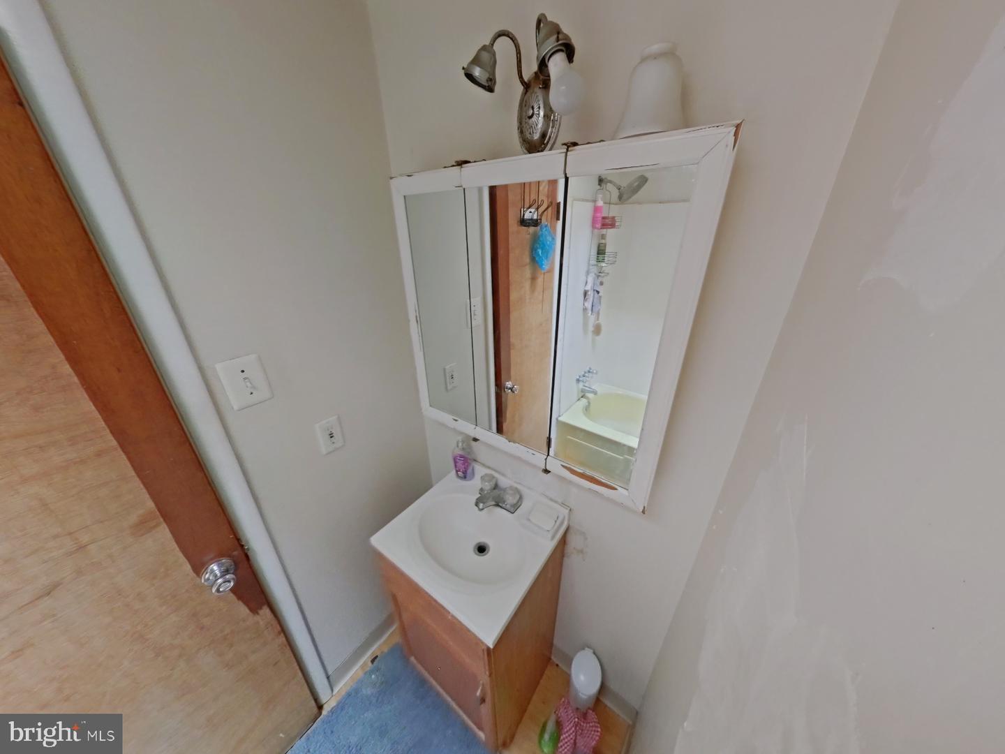 1547 Rainer Rd Property Photo 29