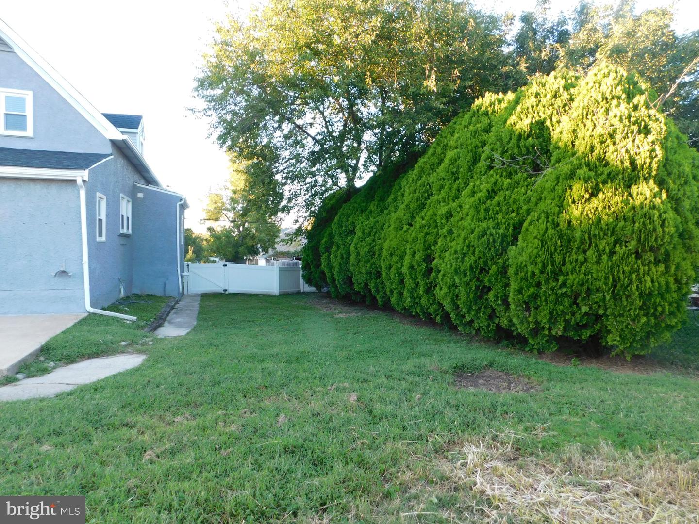 517 Johnson Ave Property Photo 30
