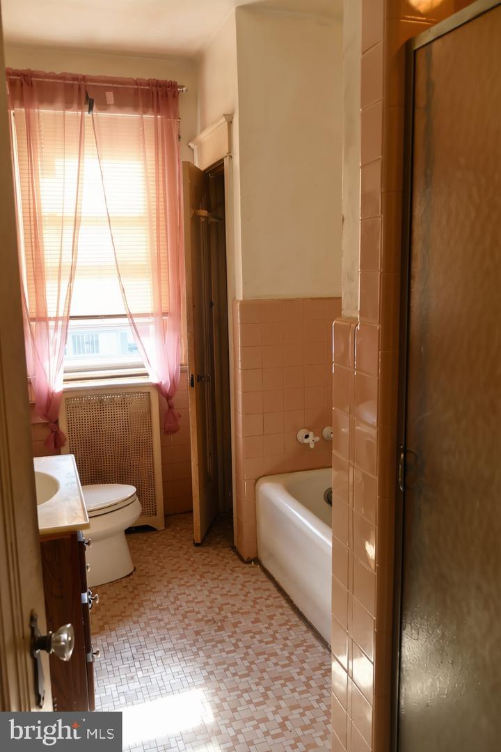 1022 Duncan Property Photo 11