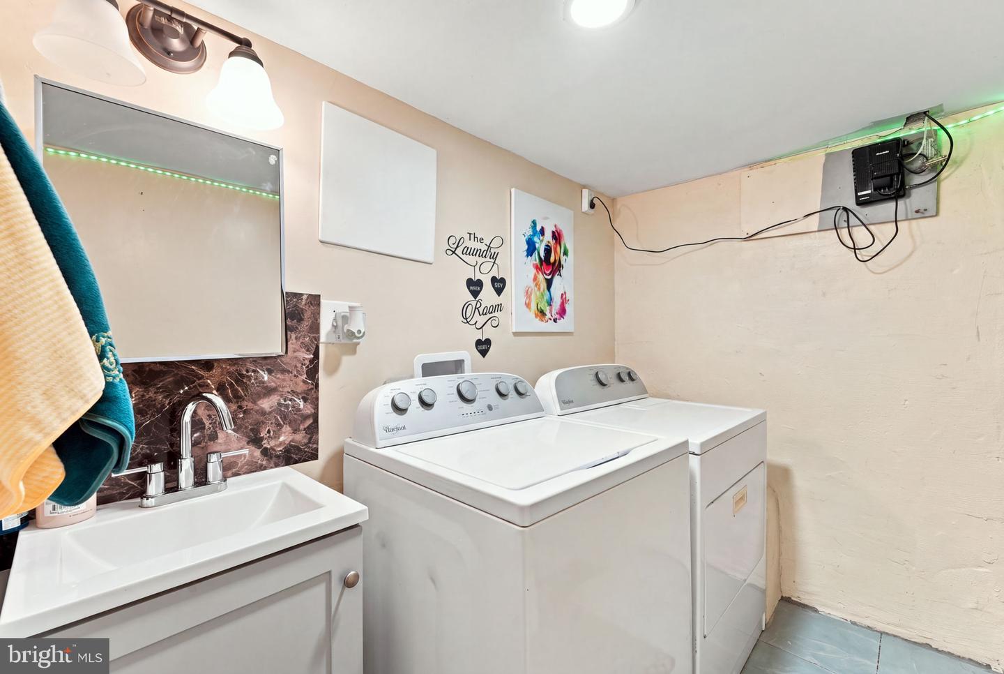 7144 Radbourne Rd Property Photo 38