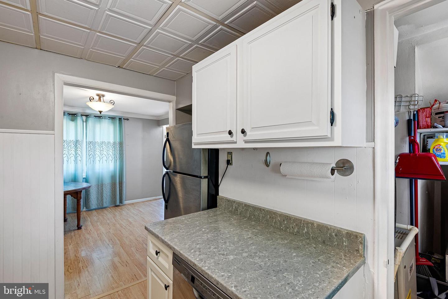 2338 Poe Rd Property Photo 11