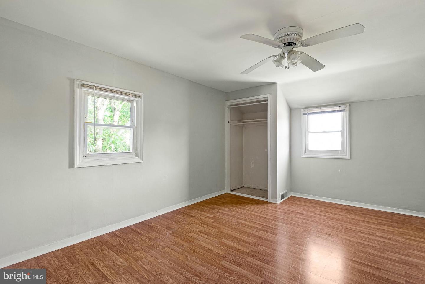 2338 Poe Rd Property Photo 13