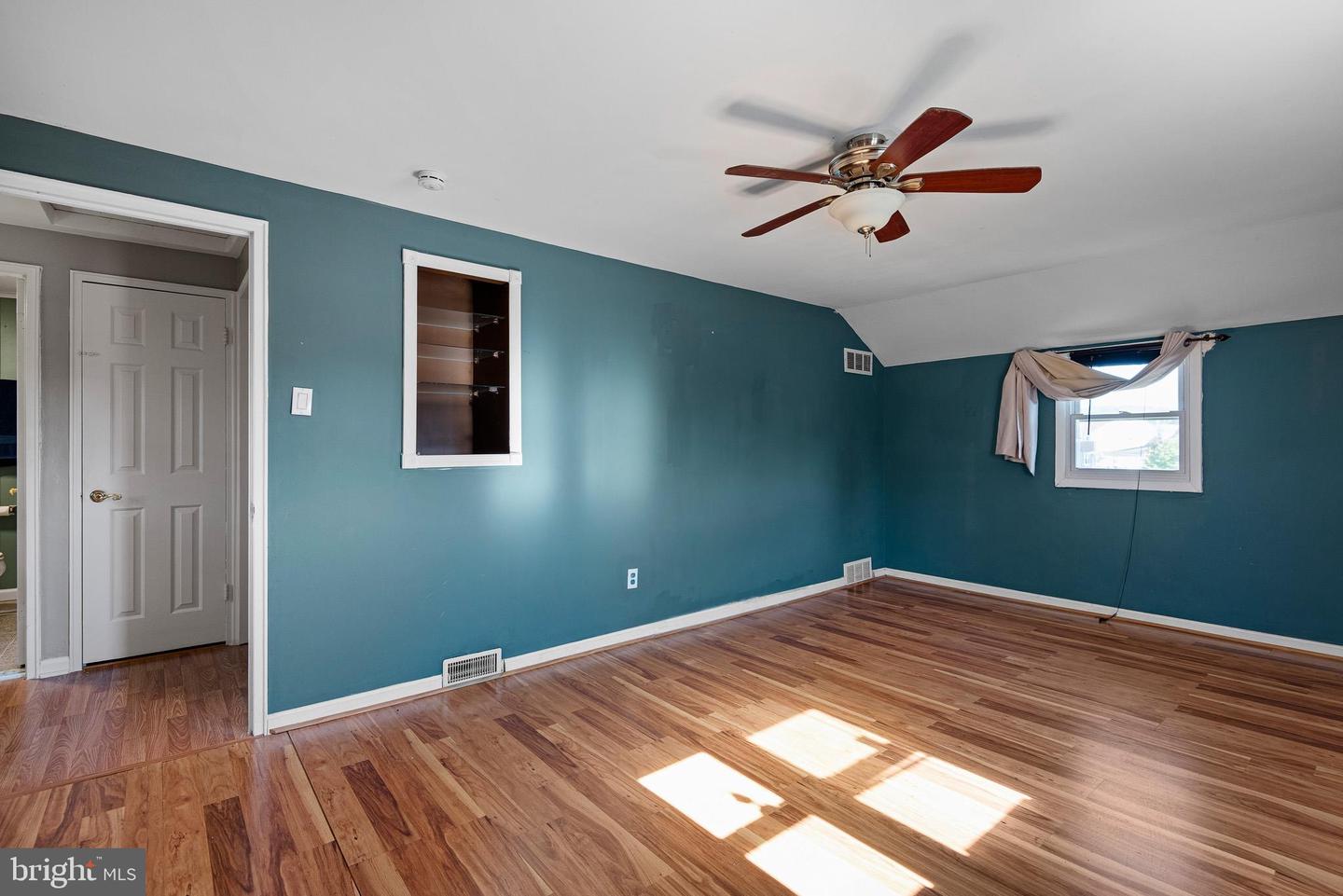 2338 Poe Rd Property Photo 16