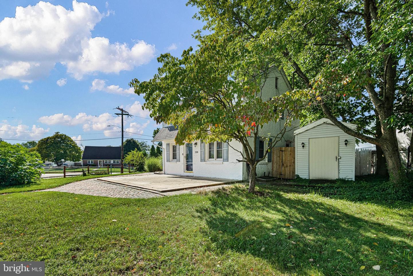 2338 Poe Rd Property Photo 23