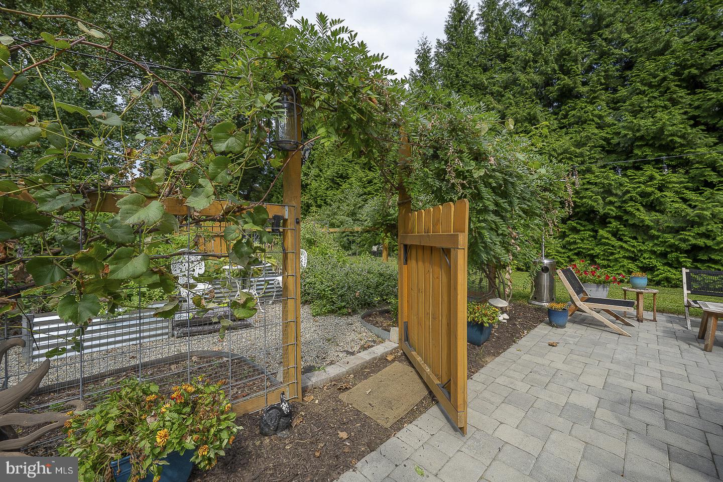 5 Waterville Rd Property Photo 6