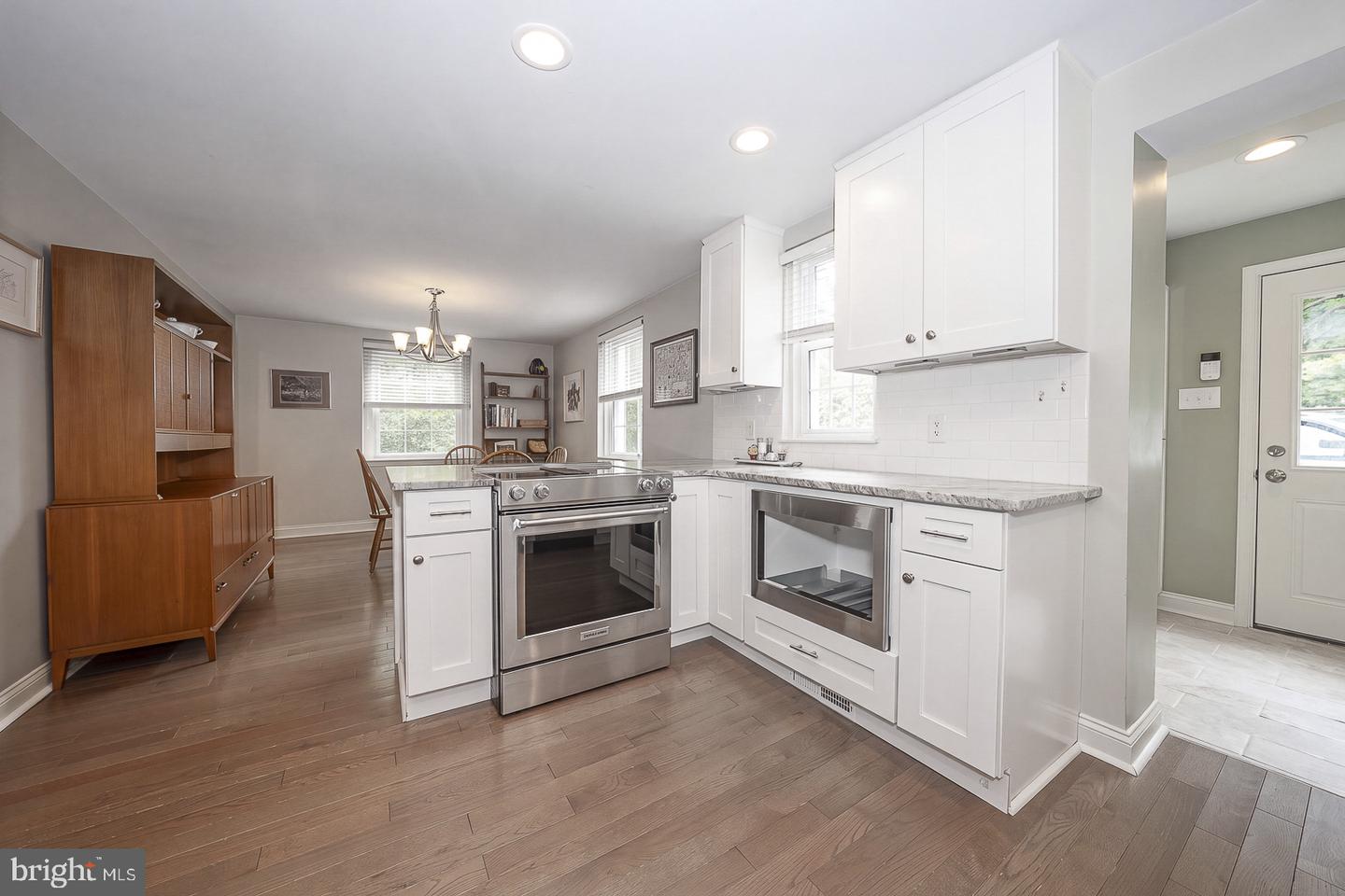 5 Waterville Rd Property Photo 16