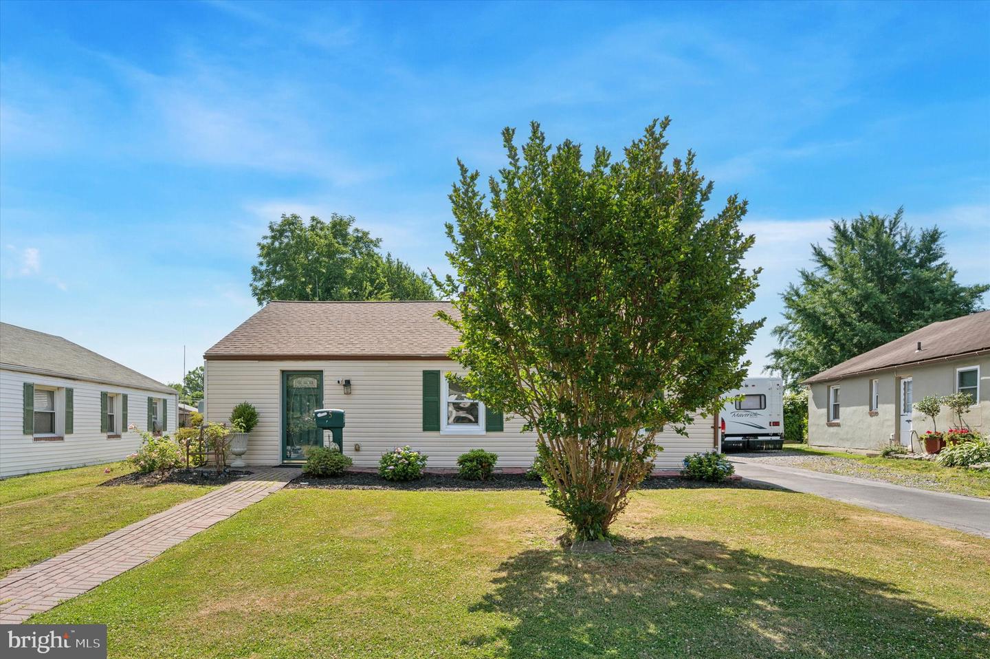 5 Pancoast Ave Property Photo 21