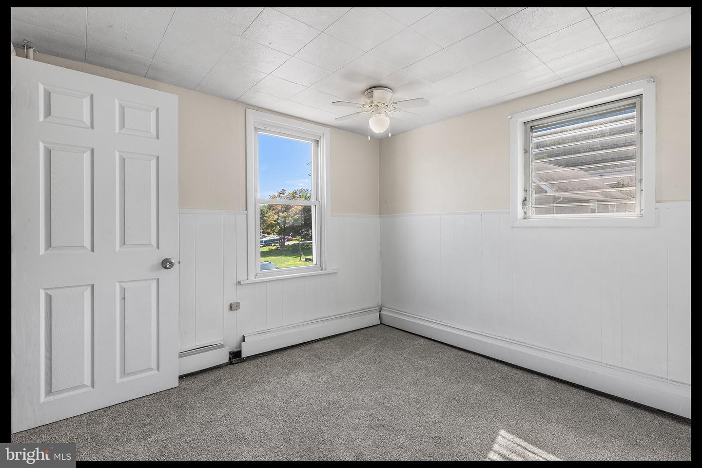 6 Convent Rd Property Photo 16