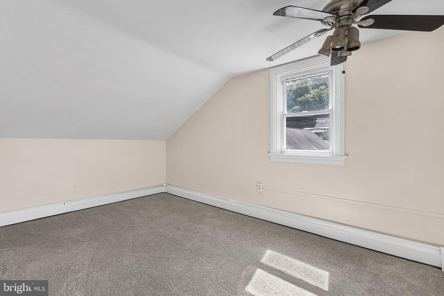 6 Convent Rd Property Photo 23