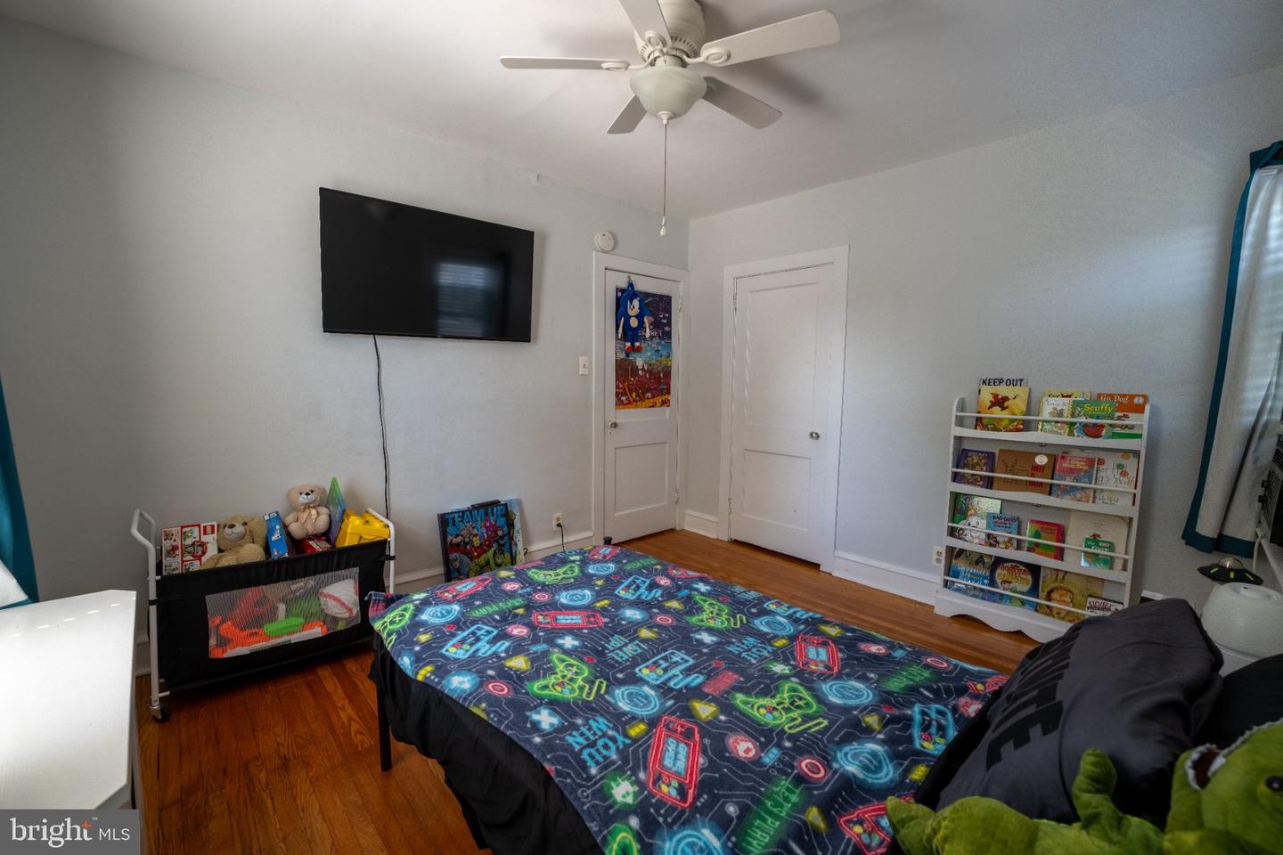 92 W Plumstead Ave Property Photo 29