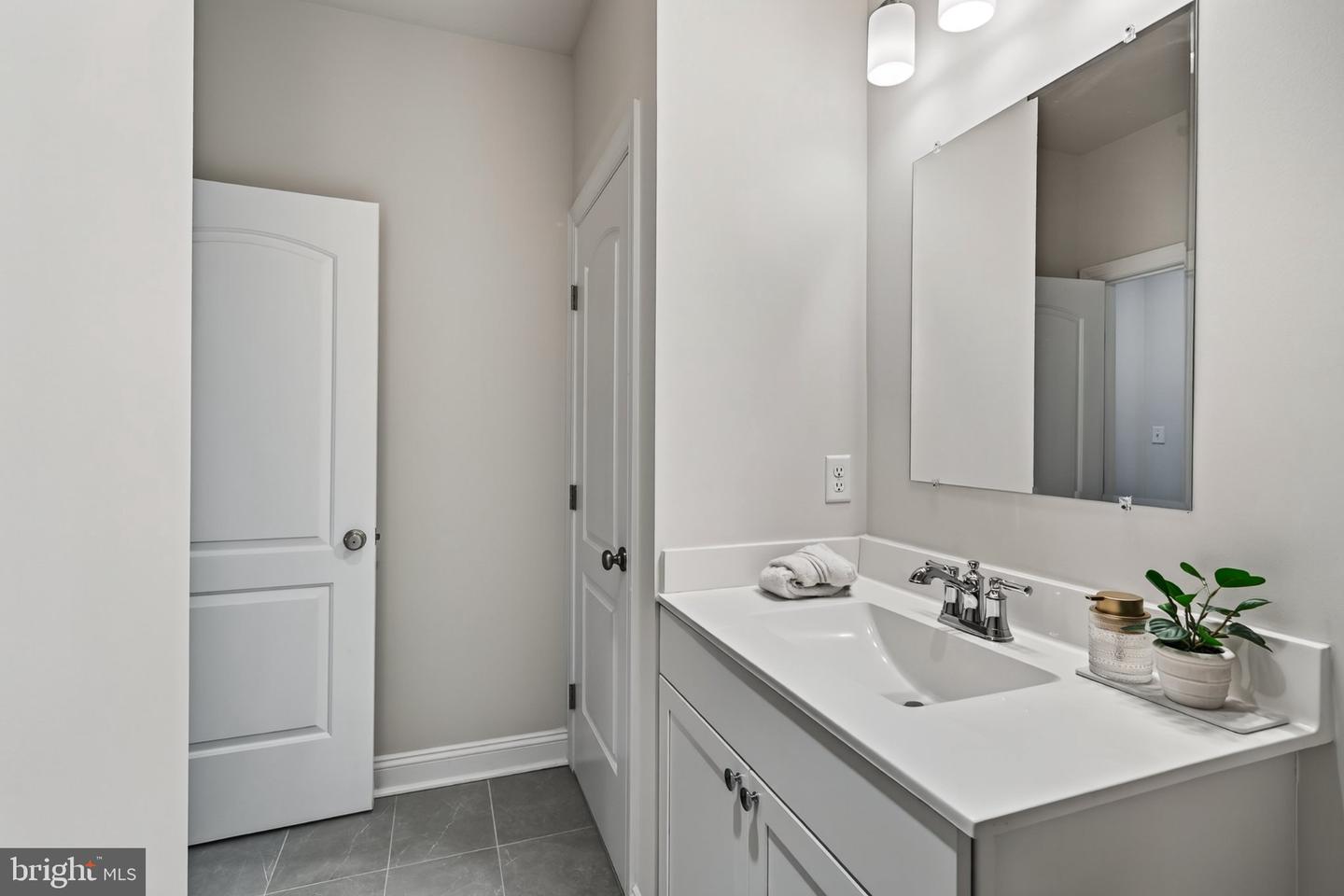 234 Charles Ellis Dr Property Photo 40