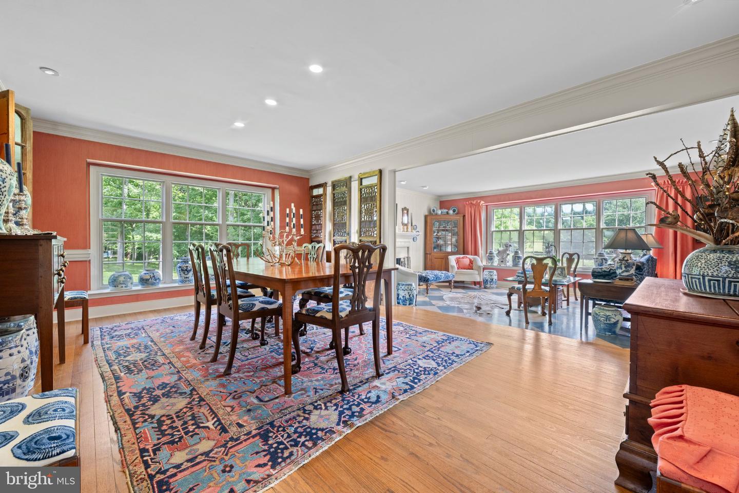 416 Inveraray Property Photo 10