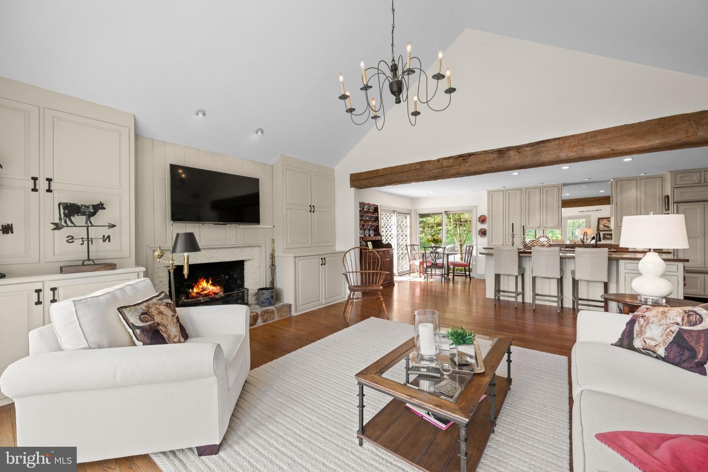 416 Inveraray Property Photo 18