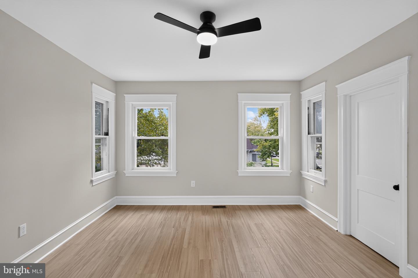 223 Penn Blvd Property Photo 18