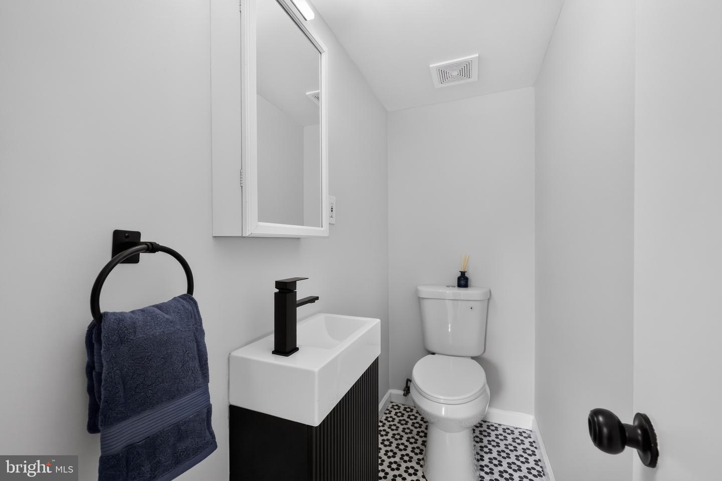 161 Chadwick Ave Property Photo 16