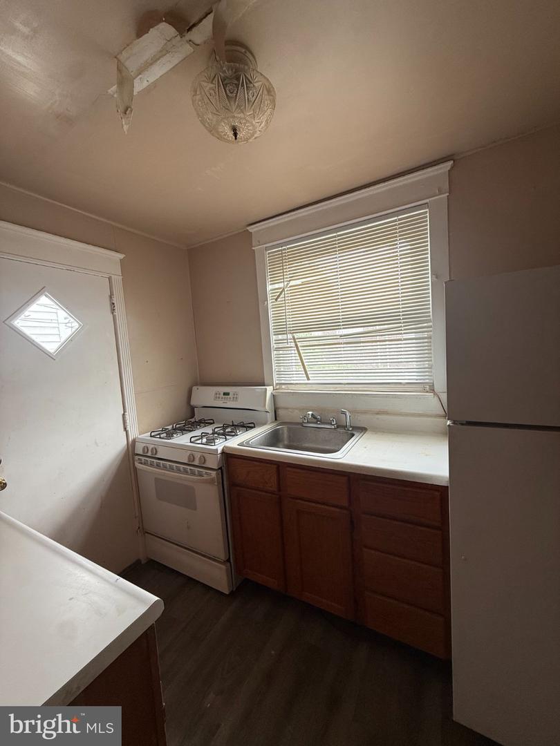 551 Timberlake Rd Property Photo 8